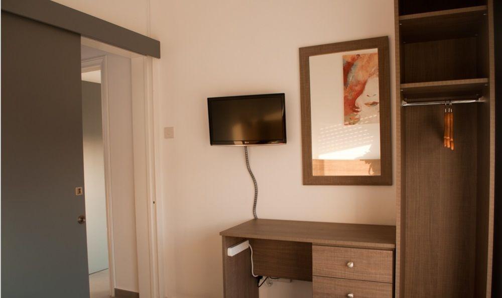 St. George Rent Rooms Larnaca Exterior foto