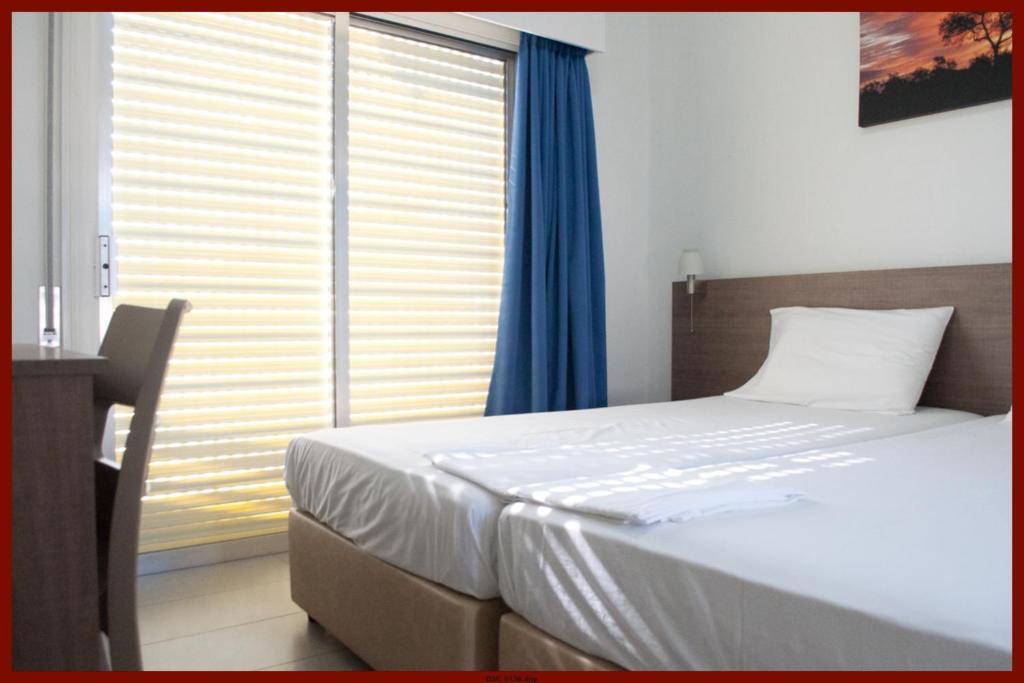 St. George Rent Rooms Larnaca Exterior foto